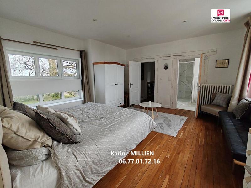 Maison - 400 m² - 13 pièces