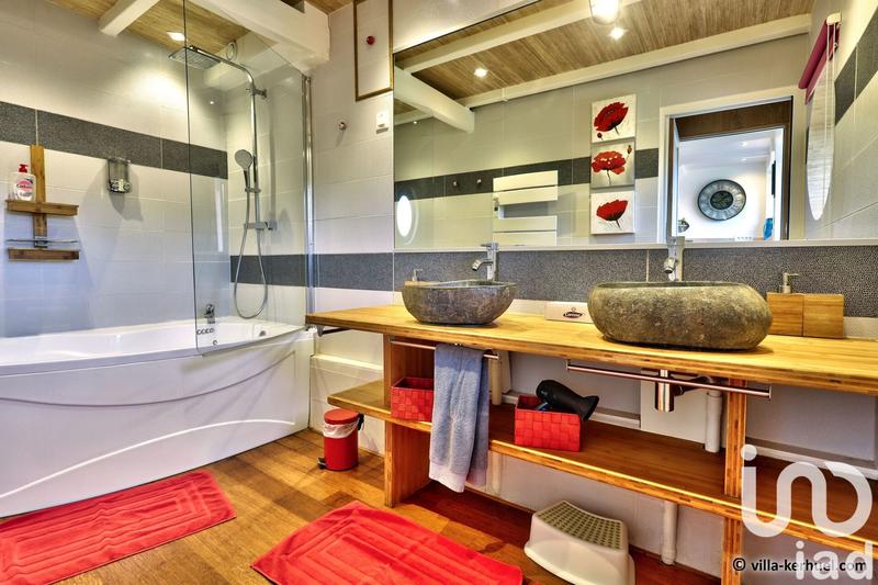 Maison - 144 m² - 7 pièces