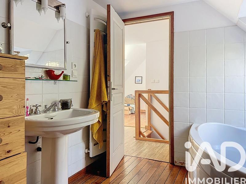 Maison - 145 m² - 7 pièces