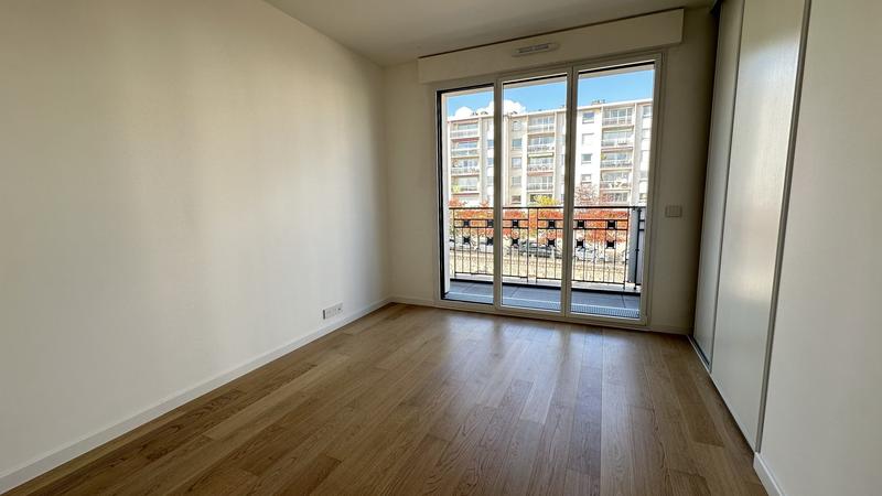 Appartement - 120 m² - 4 pièces