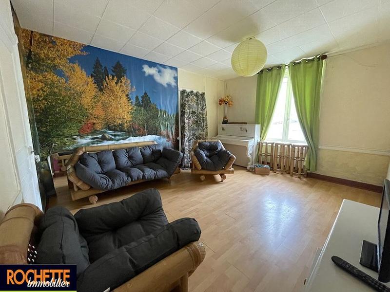 Maison traditionnelle - 114 m² - 4 pièces