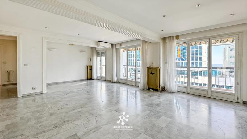 Appartement - 115 m² - 4 pièces