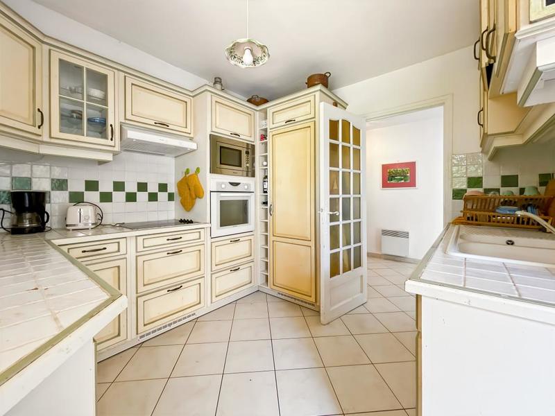 Maison - 175 m² - 6 pièces