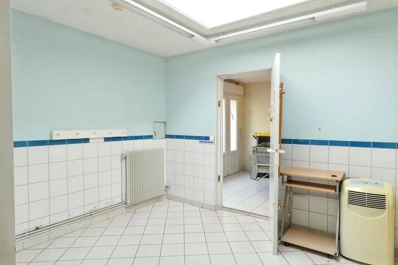 Immeuble - 125 m² - 8 pièces