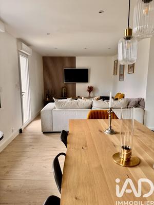 Maison de ville - 200 m² - 7 pièces