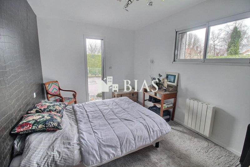 Maison contemporaine - 186 m² - 6 pièces