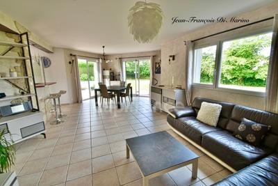 Maison - 130 m² - 5 pièces