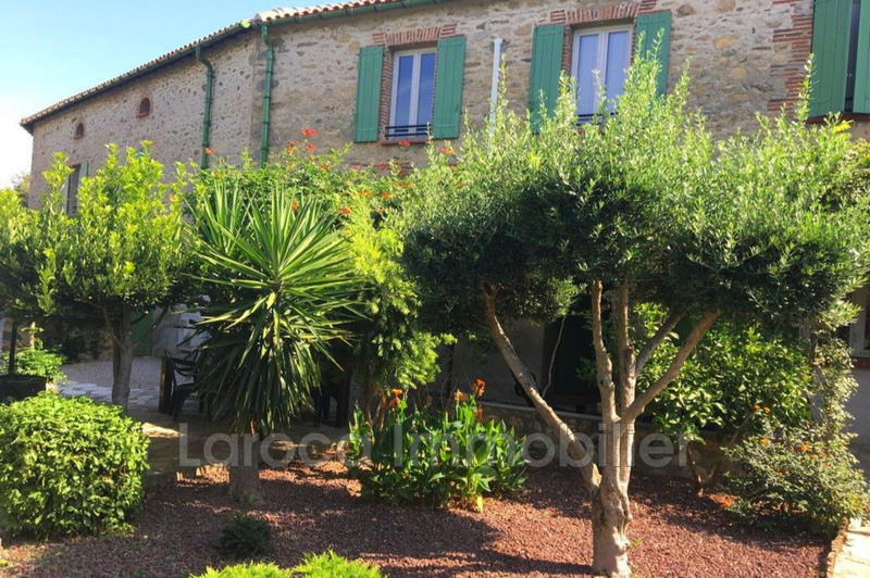 Maison en pierre - 311 m² - 6 pièces