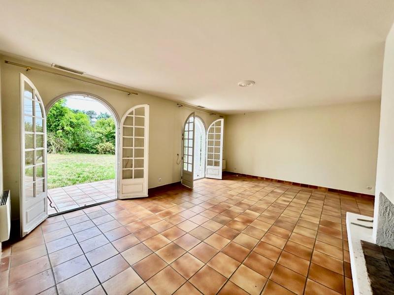 Maison - 151 m² - 6 pièces