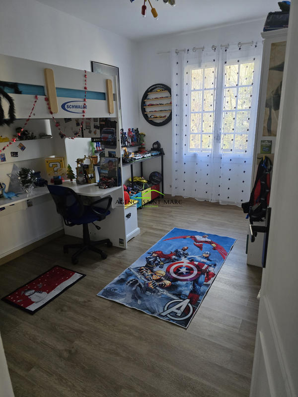 Appartement - 83 m² - 4 pièces