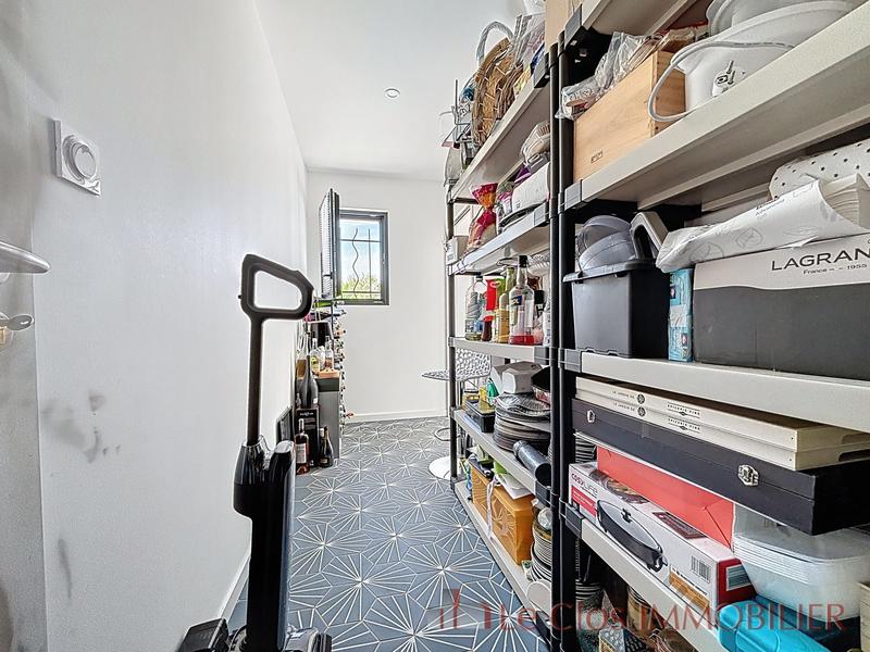 Maison - 171 m² - 7 pièces