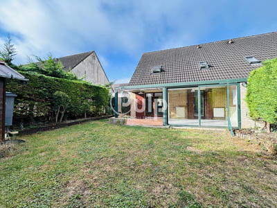 Maison - 82 m² - 5 pièces