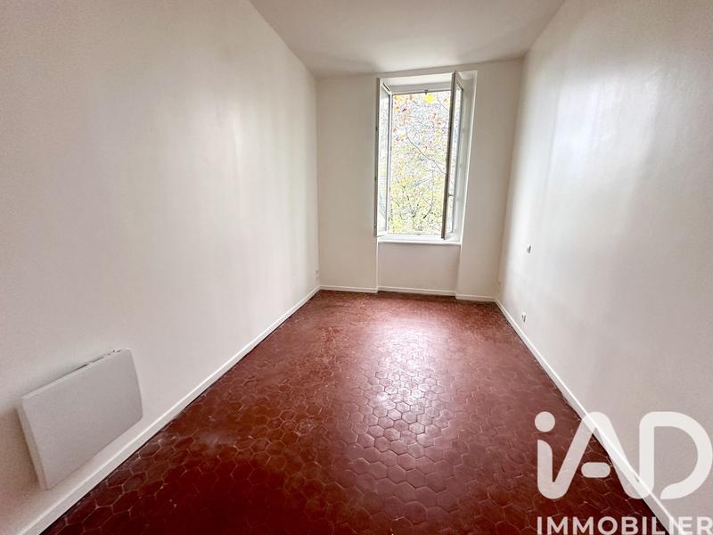 Appartement - 120 m² - 5 pièces