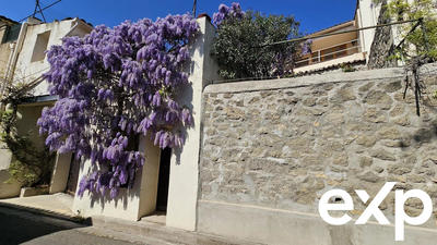 Maison traditionnelle - 226 m² - 7 pièces