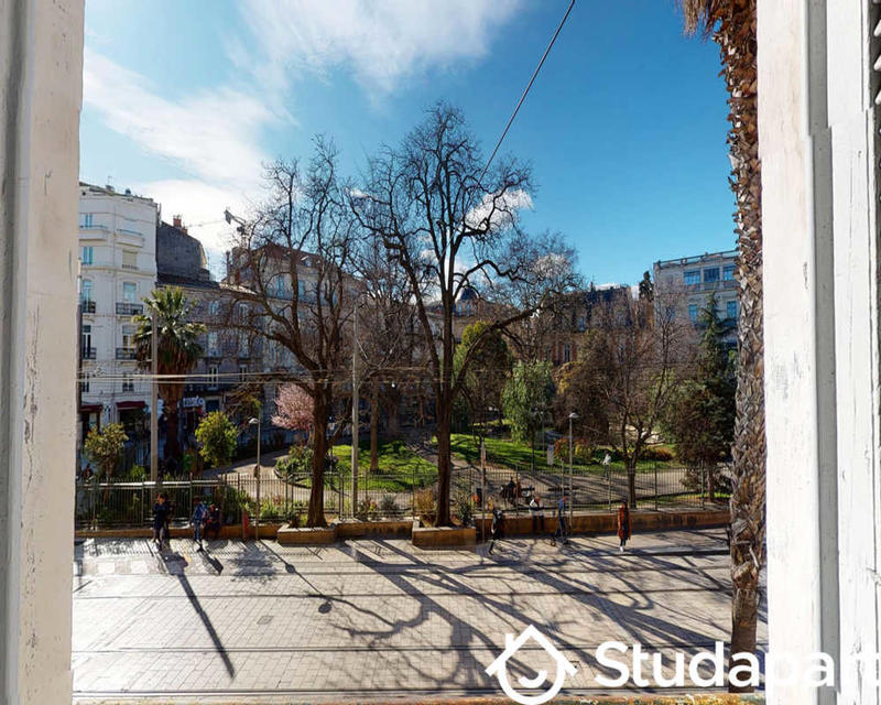 Chambre - 67 m² - 1 pièce