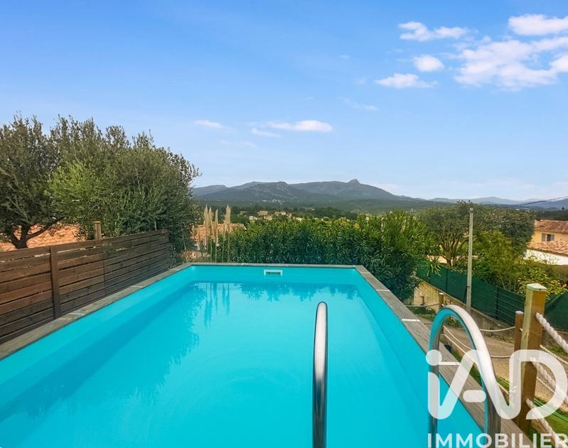 Maison - 100 m² - 4 pièces