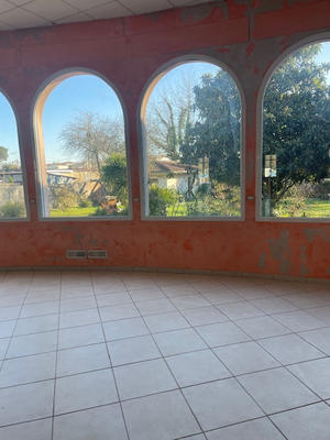 Maison - 457 m² - 7 pièces