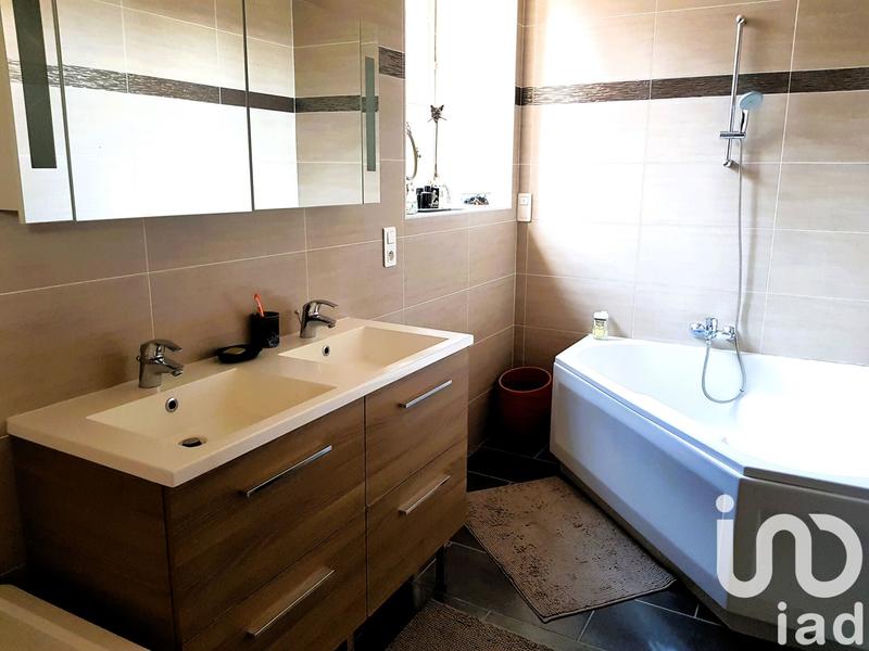 Maison de ville - 300 m² - 7 pièces