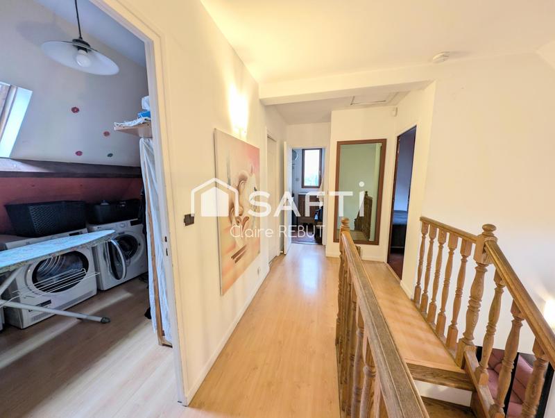 Maison - 140 m² - 6 pièces