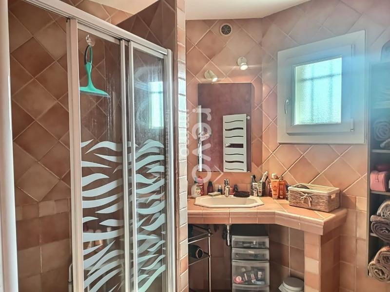 Maison - 105 m² - 4 pièces