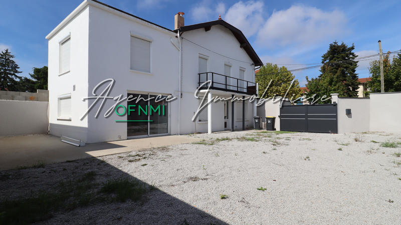 Maison - 113 m² - 4 pièces