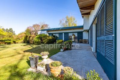 Maison d'architecte - 320 m² - 9 pièces