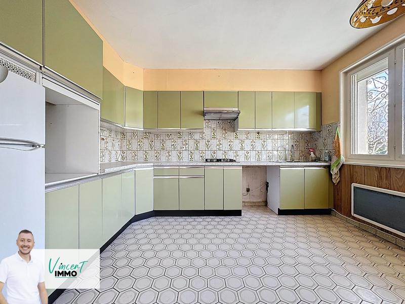 Maison - 91 m² - 5 pièces