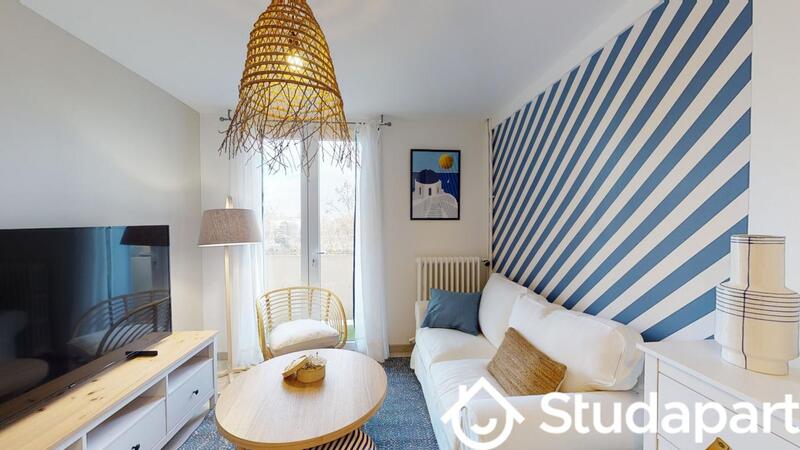 Chambre - 11 m² - 1 pièce