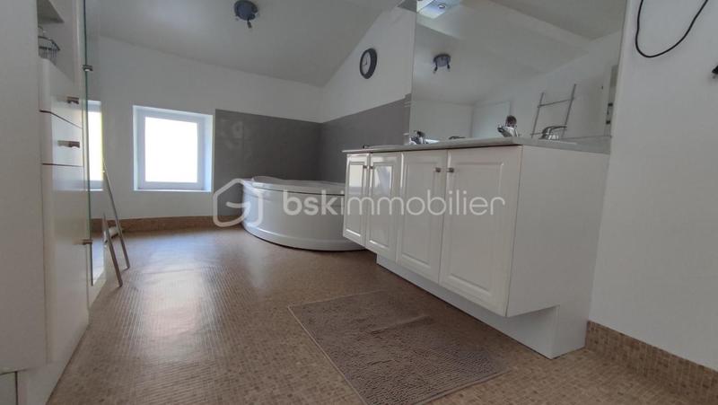 Maison ancienne - 157 m² - 6 pièces