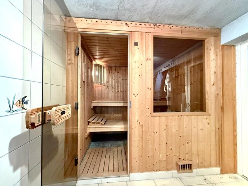 Maison - 274 m² - 6 pièces