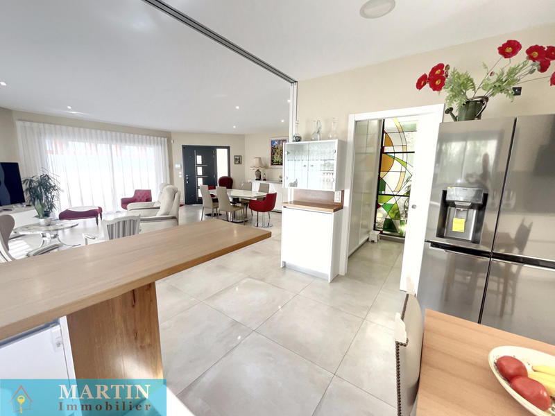 Maison - 137 m² - 4 pièces