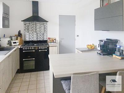 Maison - 85 m² - 4 pièces