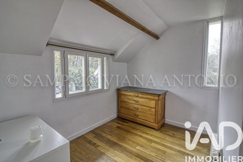 Maison - 98 m² - 5 pièces