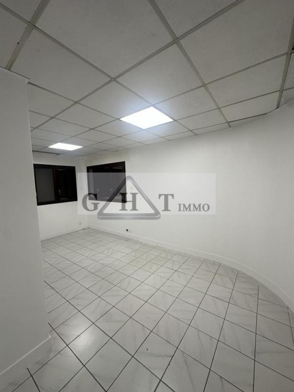 Local commercial - 300 m²