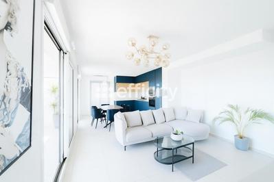 Appartement - 110 m² - 4 pièces