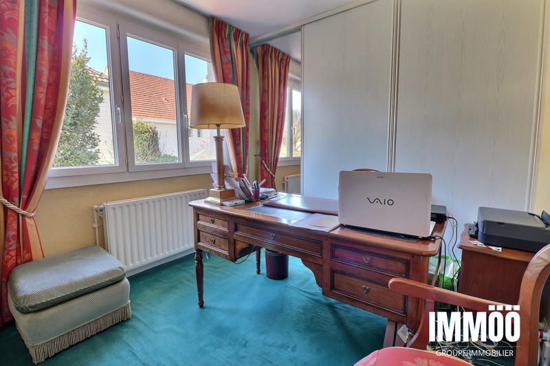 Maison - 105 m² - 4 pièces