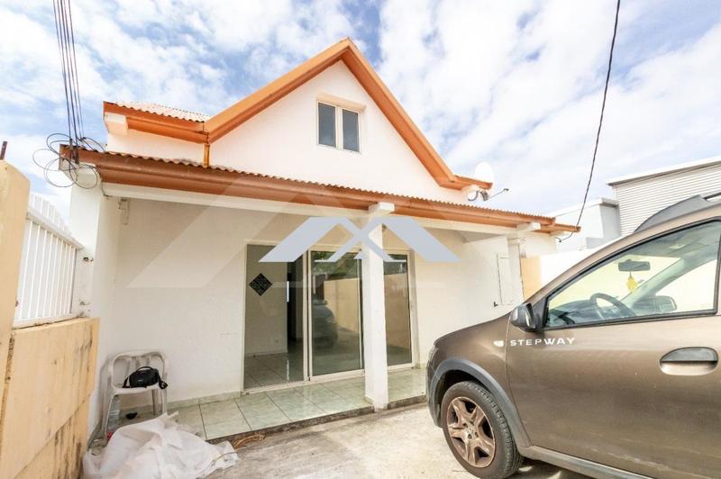 Maison - 115 m² - 4 pièces