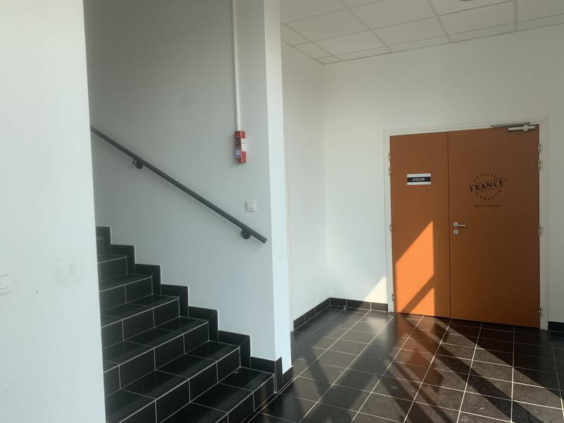 Local d'activités - 847 m²