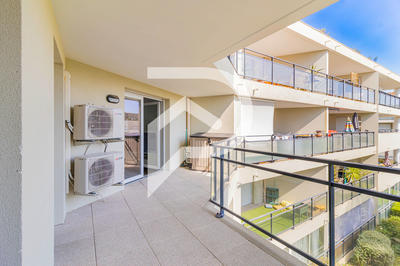 Appartement - 83 m² - 3 pièces