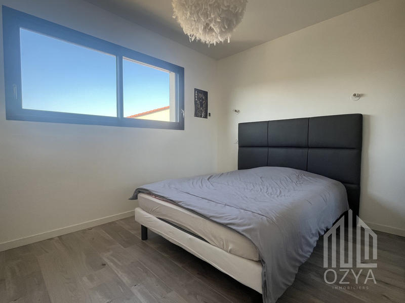 Maison - 105 m² - 4 pièces