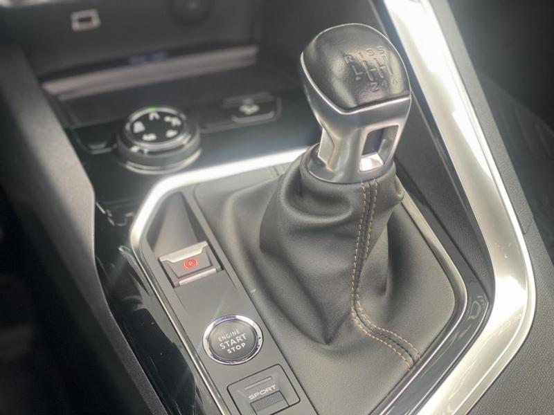 Peugeot 3008 II Puretech 130 s&amp;amp;S Gt Line