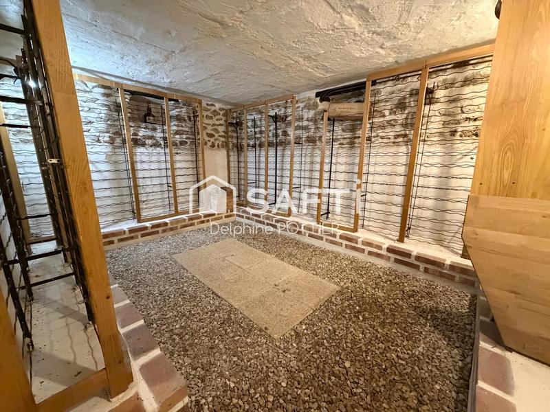 Maison - 232 m² - 8 pièces