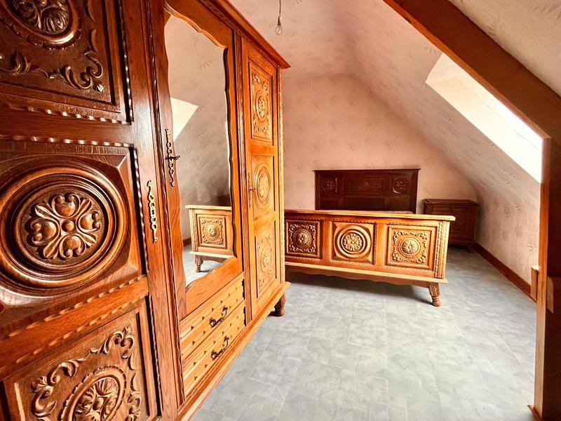 Maison - 94 m² - 6 pièces