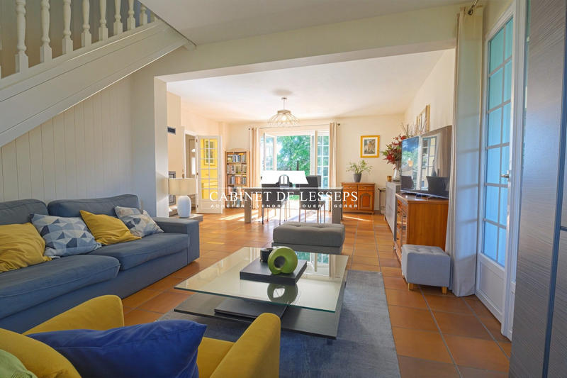 Maison - 160 m² - 6 pièces