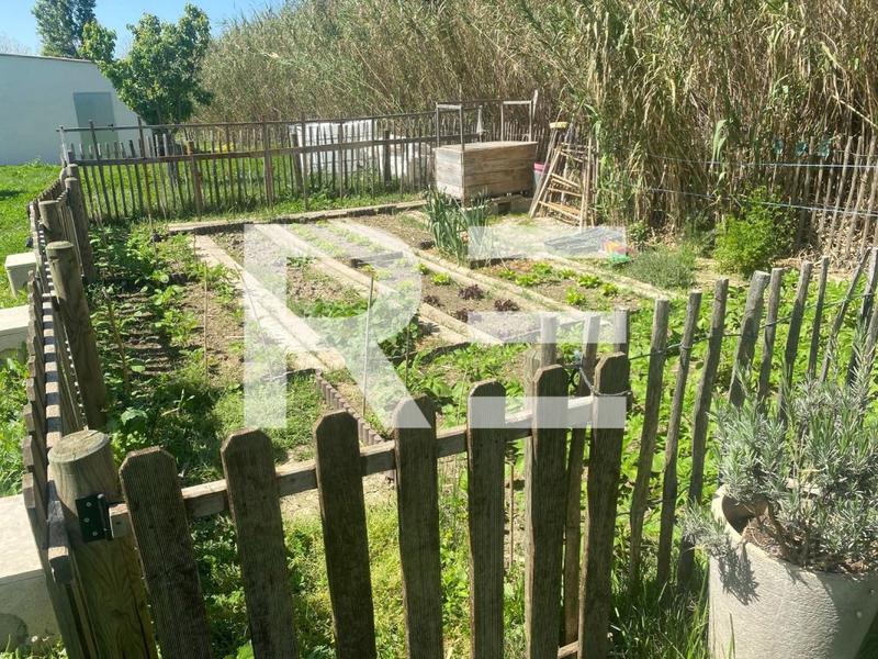 Mas - 222 m² - 7 pièces