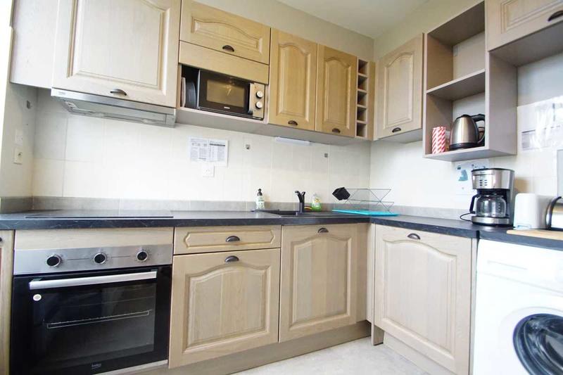 Viager - Maison - 205 m² - 8 pièces