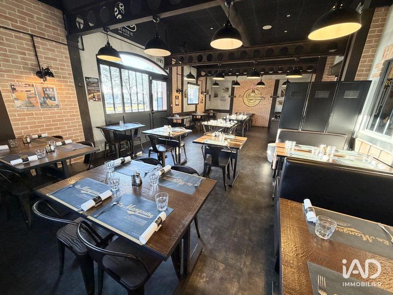 Local commercial - 348 m²