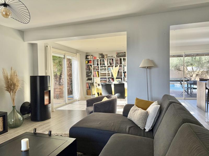 Maison - 136 m² - 5 pièces