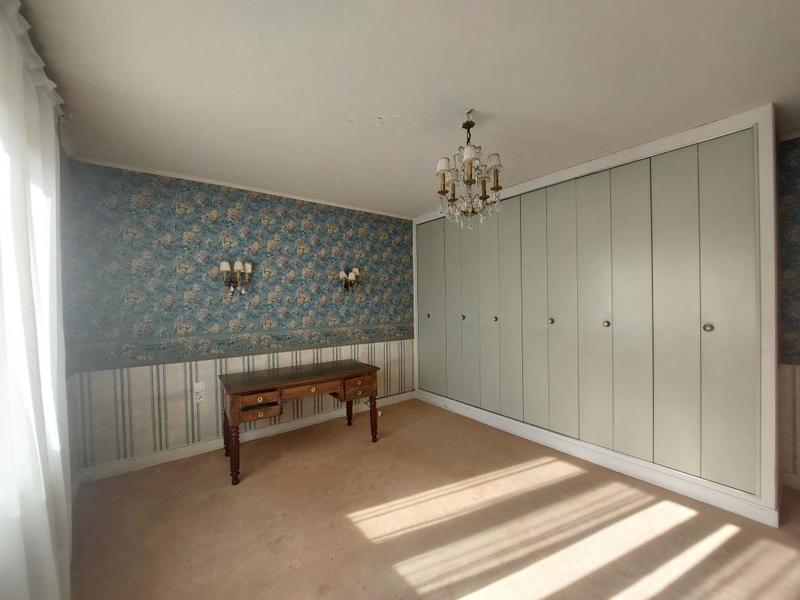 Maison - 121 m² - 6 pièces