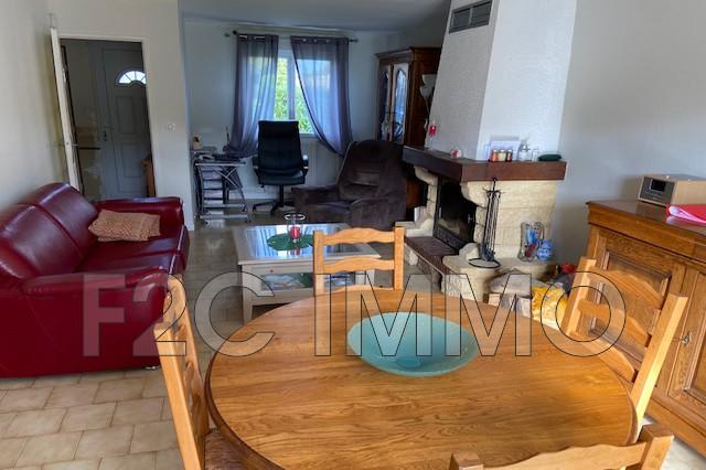 Maison - 89 m² - 4 pièces